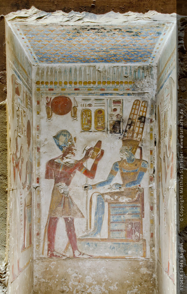 Fotografie (c) Matthias_Schneider Ägypten 170428_17948_Abydos_Nische_Farbe Fotografie (c) Matthias_Schneider Ägypten 170428_17948_Abydos_Nische_Farbe