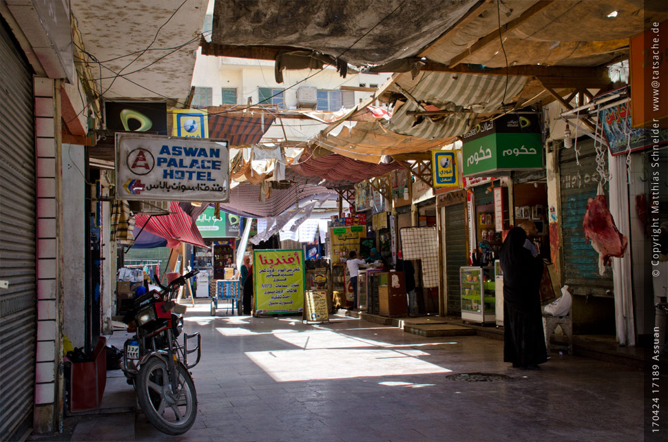 Fotografie (c) Matthias_Schneider Ägypten 170424_17189_Basar_Assuan Fotografie (c) Matthias_Schneider Ägypten 170424_17189_Basar Assuan