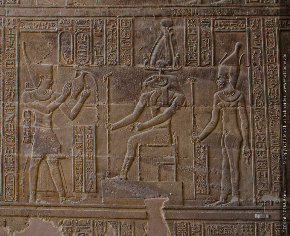 Fotografie (c) Matthias_Schneider Ägypten 170426_17468_Esna_Wandrelief_Chnum