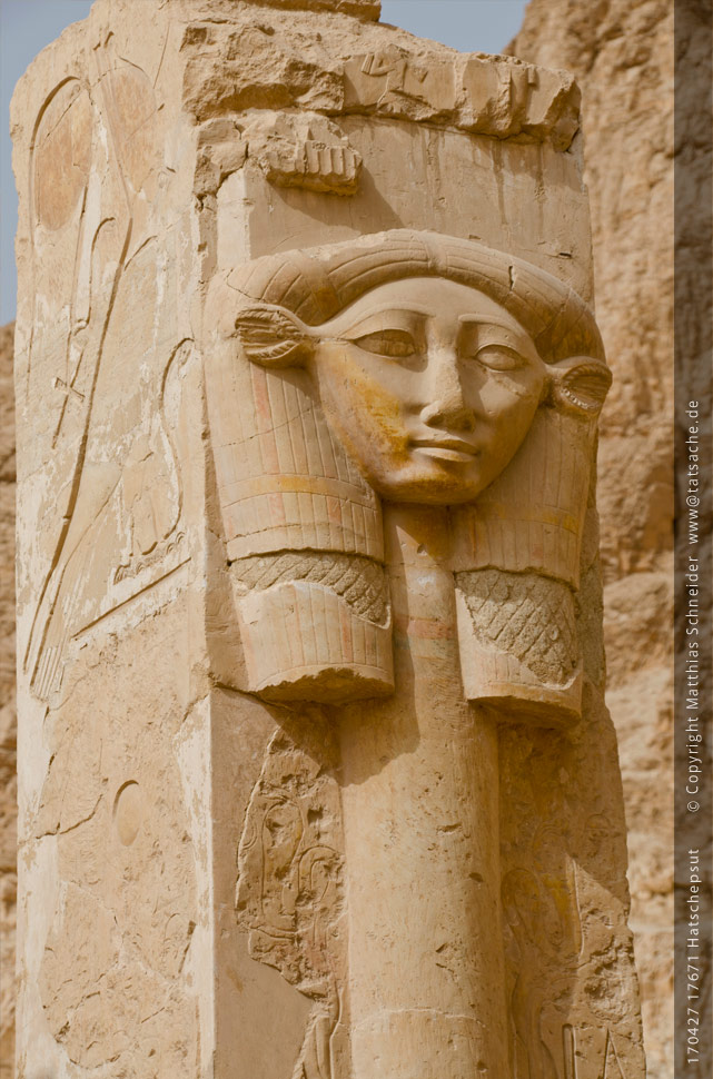 Fotografie (c) Matthias_Schneider Ägypten 170427_17671_Hatschepsut_Hathorsaeule Fotografie (c) Matthias_Schneider Ägypten 170427_17671_Hatschepsut_Hathorsaeule