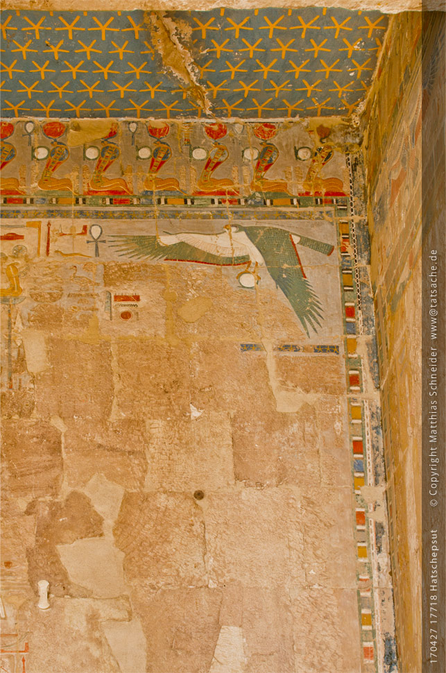 Fotografie (c) Matthias_Schneider Ägypten 170427_17718_Hatschepsut_Adler_Sonne