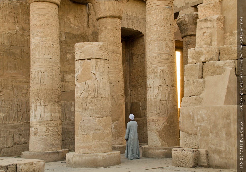 Fotografie (c) Matthias_Schneider Ägypten 170425_17389_Kom_Ombo_Halle_Araber