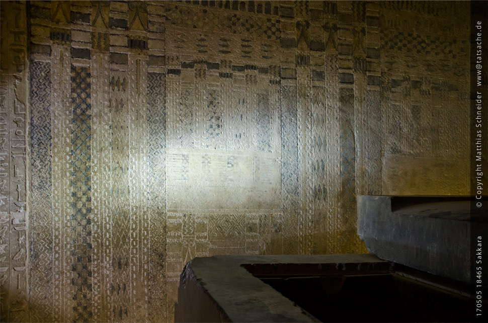 Fotografie (c) Matthias_Schneider Ägypten 170505_18465_Sakkara_unter_Pyramide Fotografie (c) Matthias_Schneider Ägypten 170505_18465_Sakkara_unter_Pyramide