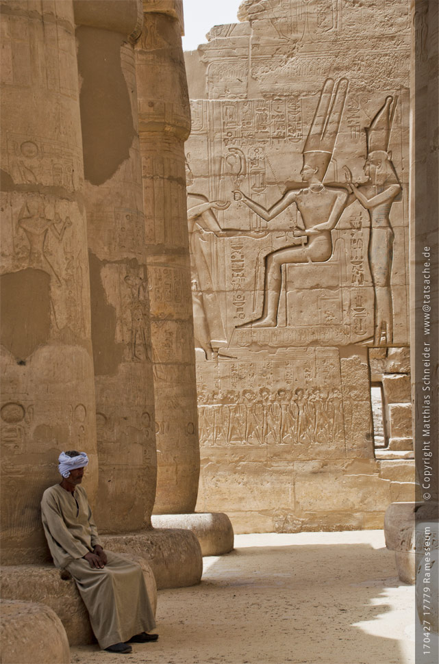Fotografie (c) Matthias_Schneider Ägypten 170427_17779_Ramesseum - Säulenhalle